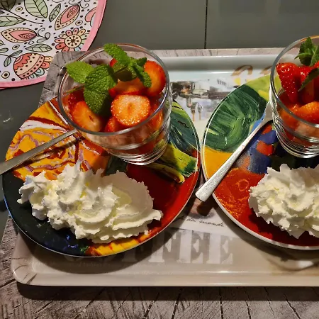 Alojamento de Acomodação e Pequeno-almoço La Perle De Frayssinet-le-gélat - D'hôtes - 4*